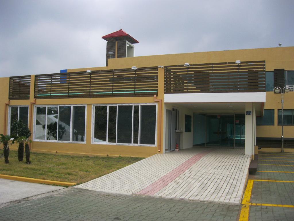 Geomunoreum Hostel Jeju Exteriör bild