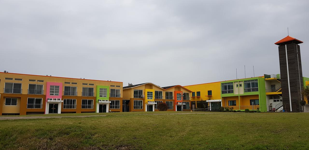 Geomunoreum Hostel Jeju Exteriör bild